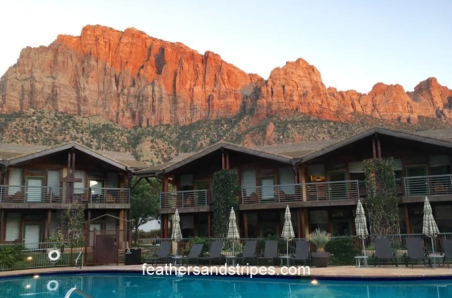 Desert Pearl Inn Springdale, Utah // feathersandstripes.com