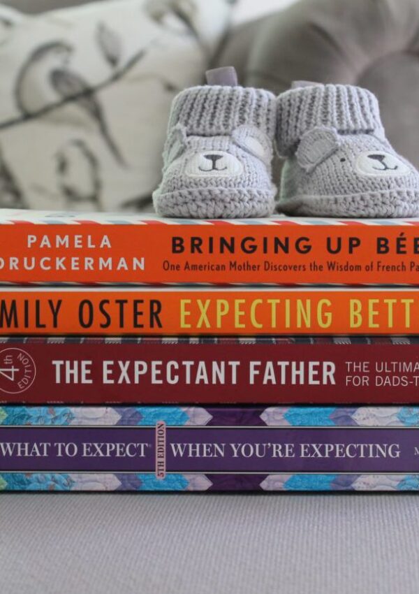 best pregnancy books and apps to read for your first baby