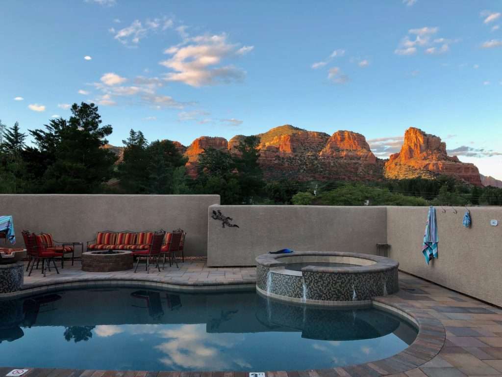 Where to Stay in Sedona Arizona | Feathers and Stripes