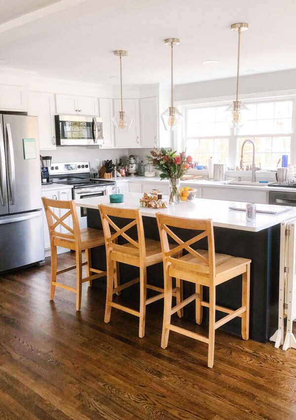 white and navy blue kitchen renovation