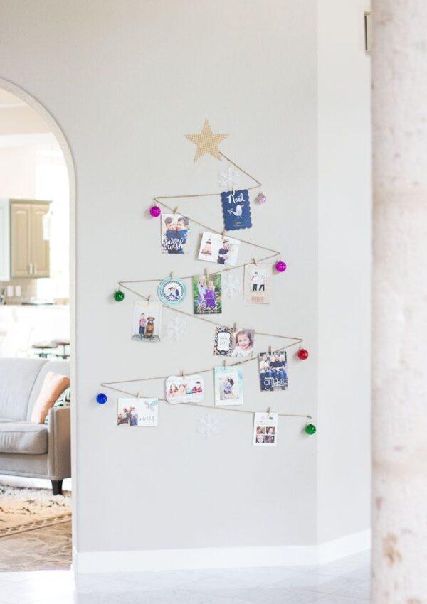 7 Cute Ways to Display Christmas Cards