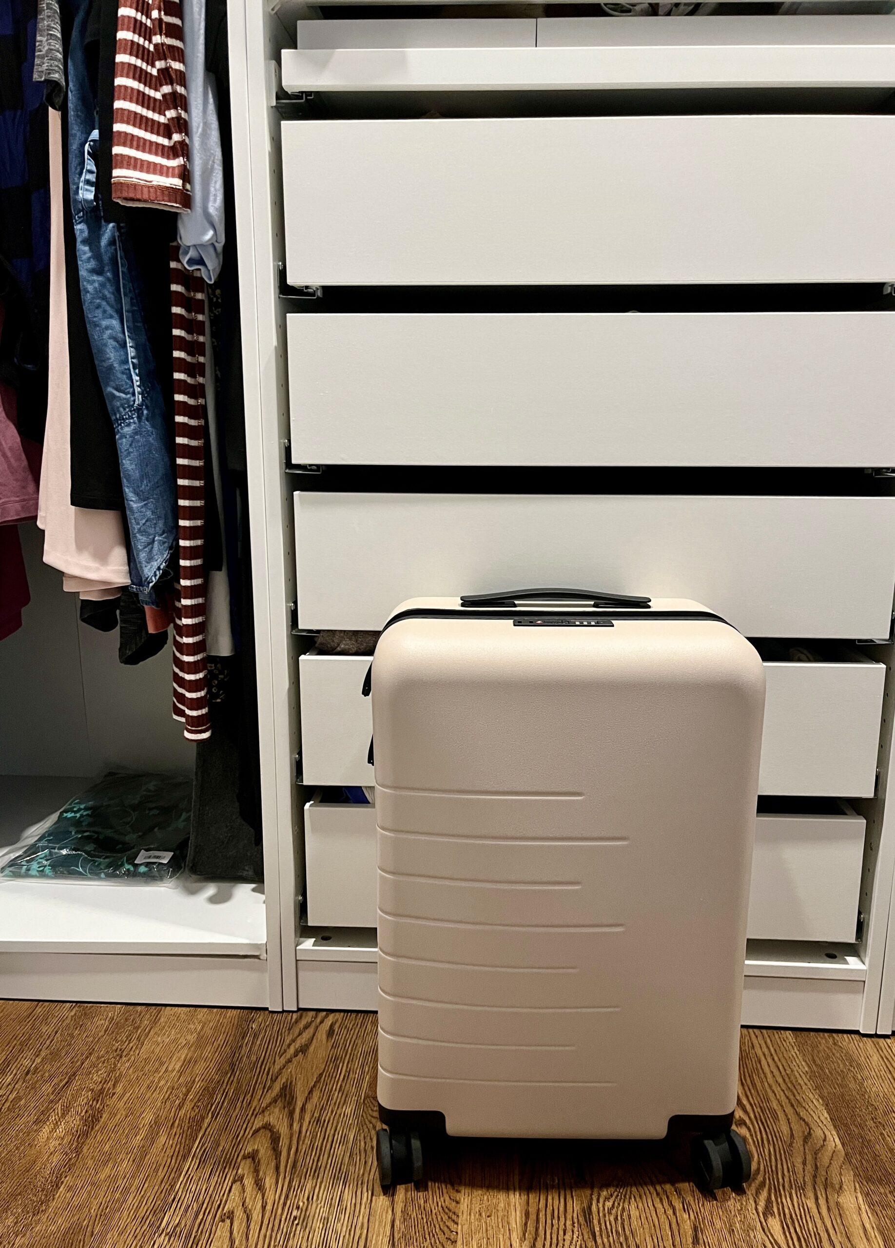 Lightweight Carry On Luggage Review